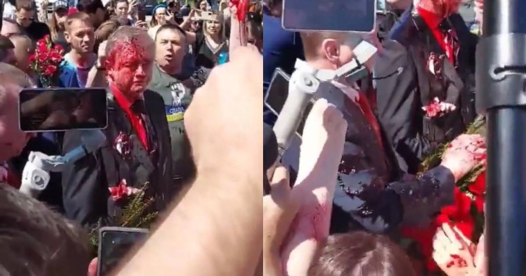 Ресейдің Польшадағы елшісі Сергей Андреевке халық қызыл бояу шашты