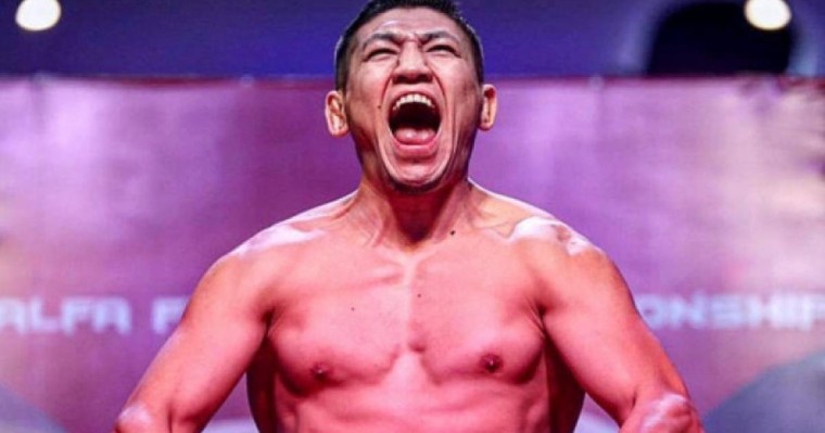 Қуат «Найман» украиналықты бірінші раундта жеңді – Видео