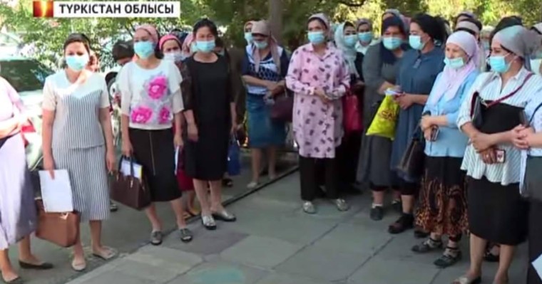 50 мың теңге жәрдемақы алып беремін деген: Түркістанда алаяқ қыз 400 адамның атына онлайн несие рәсімдеген