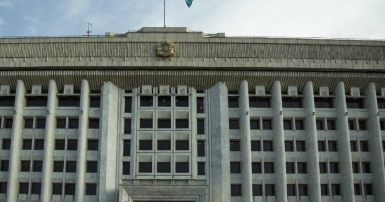 Шерзат Болаттың отбасына тиесілі үй өртенген соң, Алматы облысы әкімдігі мәлімдеме жасады