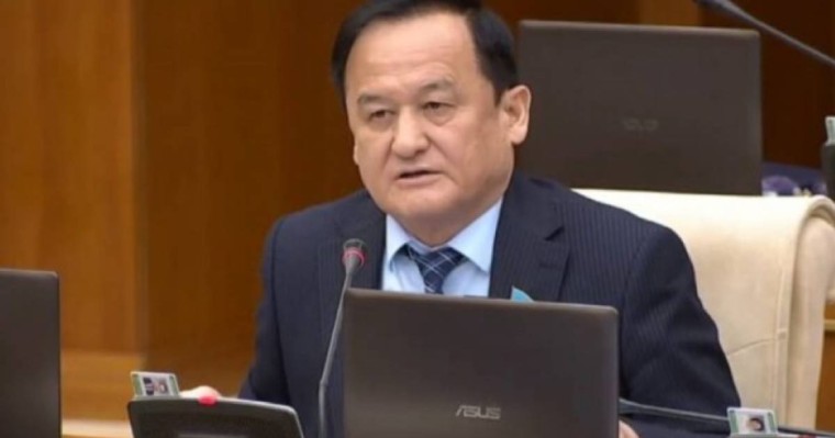 ҚАЗЫБЕК ИСА: Қош болыңыз, Елбасы!