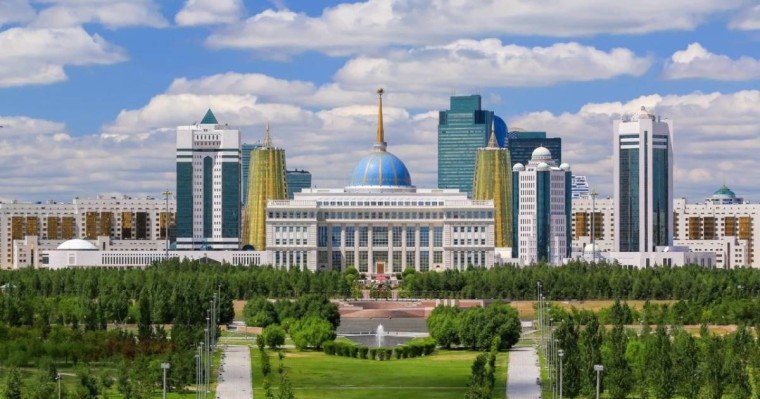 Дипломат даулы атаулардан арылып, елорданың атын Астанаға өзгертуді ұсынды