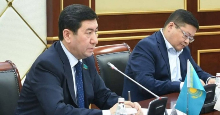 Ерлан Қошанов: Комитет ауыстыруды Айдос Сарыммен тоқтатайық