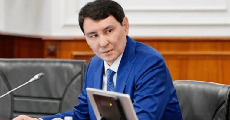 Премьер-министрдің орынбасарлары қанша жалақы алады