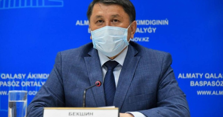 Жандарбек Бекшин «СҚ Фармация» ісіне қатысты сотқа шақырылды