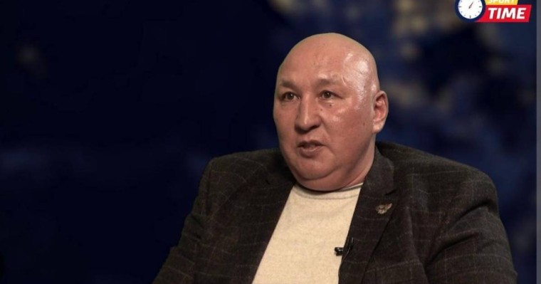 Бокстан ҚР еңбек сіңірген жаттықтырушысына қыз зорлады деген айып тағылды 