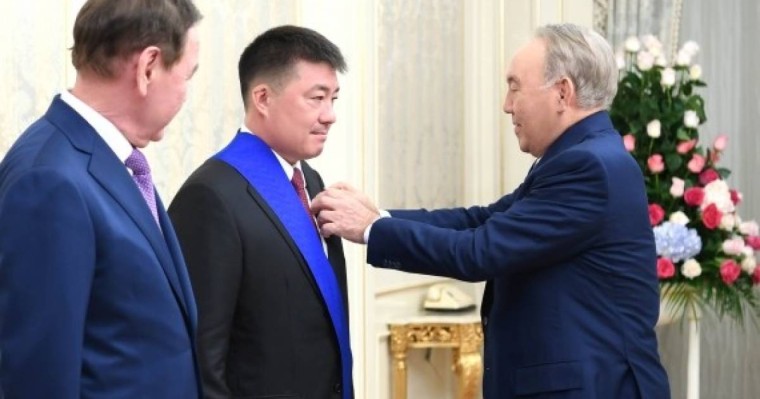 Назарбаев қанды қаңтар кезінде құтқарған көмекшісін отставкаға жіберді