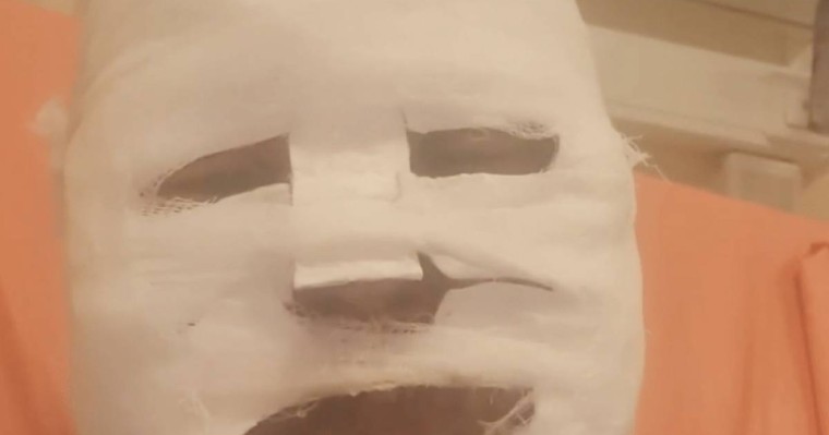 Өзін-өзі өртеген қаржы пирамида салымшысы Мейіржан Төребаевты жақтады