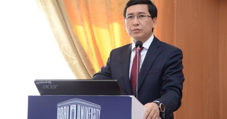 Педагогтерді аттестаттау алып тастала ма - Аймағамбетов жауап берді