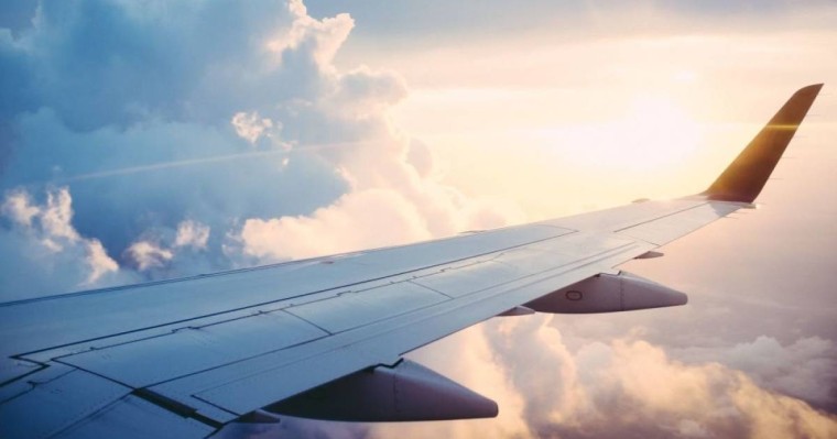 Атақты актер мен оның әйелі ұшақ апатынан қаза тапты