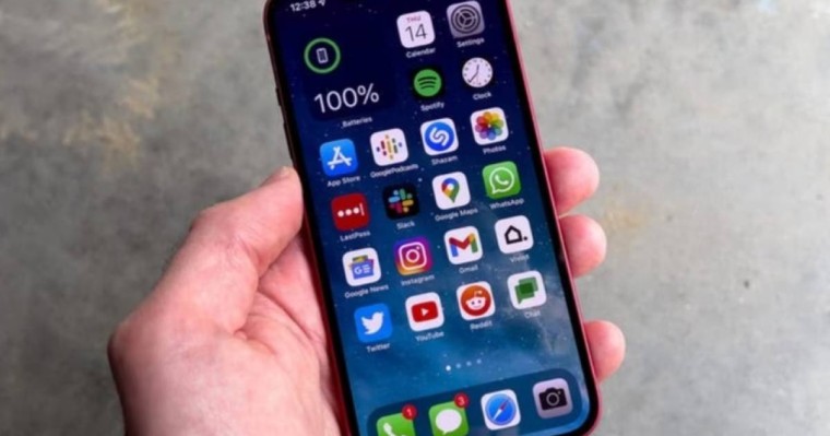 "Айфон" құрастырушы зауыттың жұмысы уақытша тоқтады