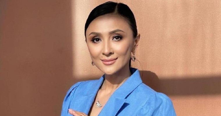 "Енем маған айтпай, күйеуімді үйлендіріп жіберді": Меруерт Түсіпбаева тұрмыста болған жылдарын есіне алды