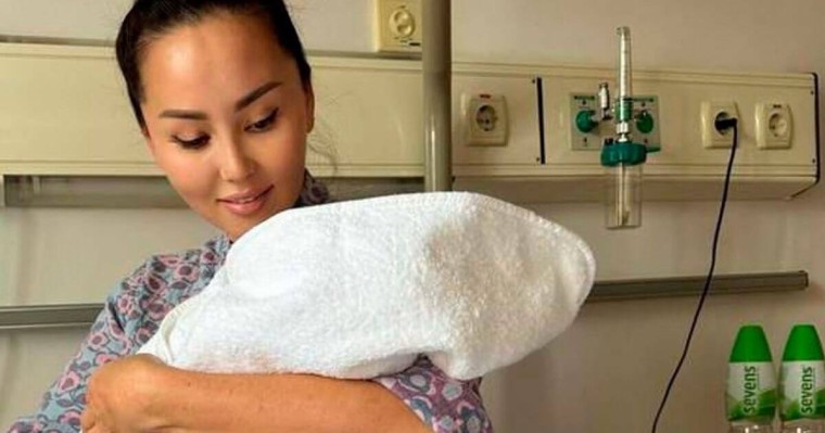 "Енді жасырудың қажеті жоқ". Баян Мақсатқызы баланы кімнен «көтергенін» айтты