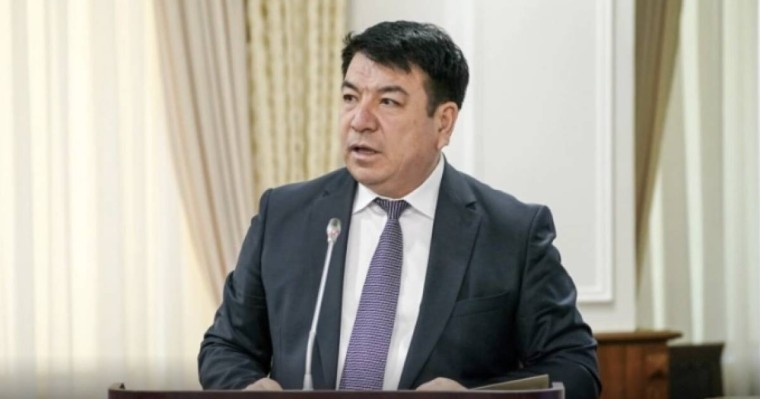 Ғани Бейсембаев АЭС салу бойынша ата-аналар жиналысын ұйымдастырғандарға пікір білдірді