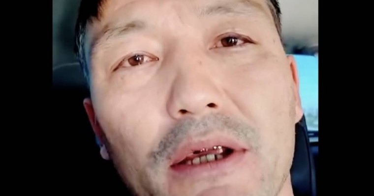 «Жалғыз ұлымды әскерге бердім»: Маңғыстауда қаза тапқан сарбаздың әкесі министрлікке видеоүндеу жолдады