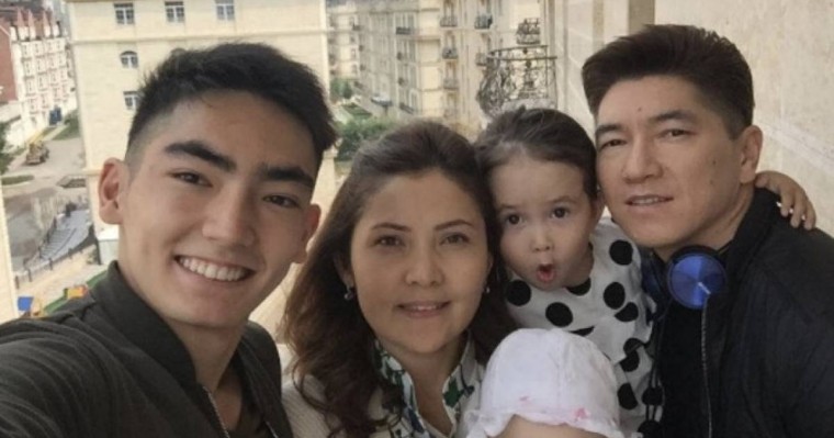 “Сіздерге де жұғысты болсын!” - Сәкен Майғазиев шаңырағындағы қуанышты жаңалығымен бөлісті