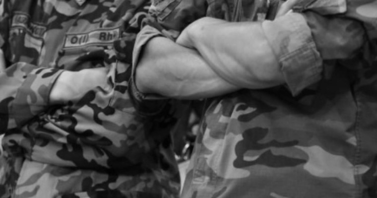 Маңғыстауда қаза тапқан сарбаздың әкесі Қорғаныс министріне жүгінді