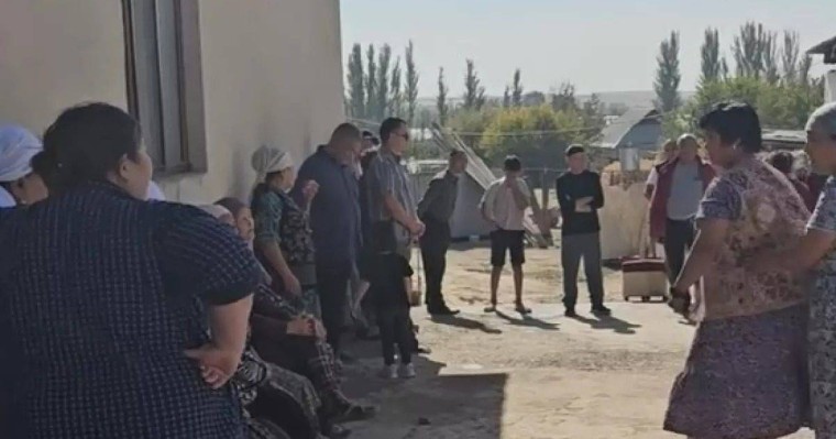 Түркістандағы сұмдық: 71 жастағы ер адам 15 жасар қызды жүкті қылған