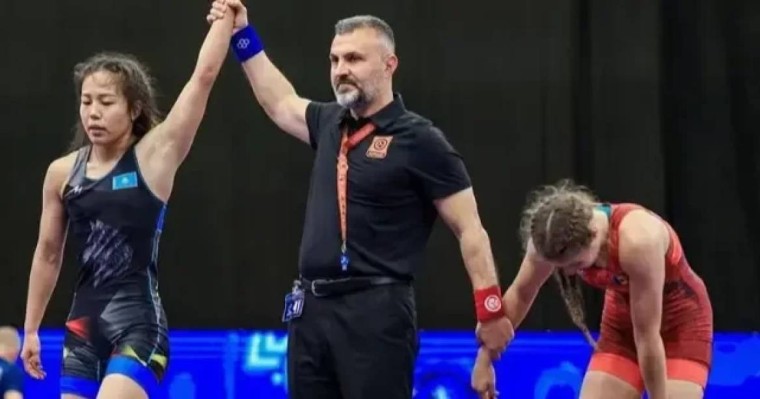 Тоқаев Шұғыла Өмірбекті тарихи жеңісімен құттықтады