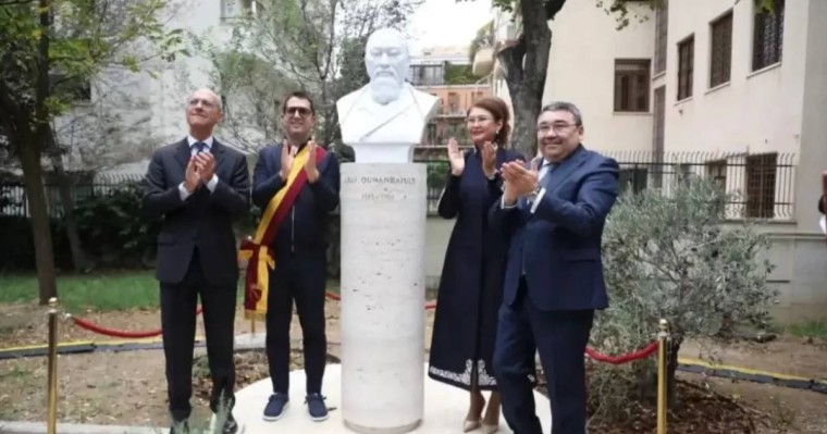 Италияда Абай Құнанбайұлының бюсті ашылды