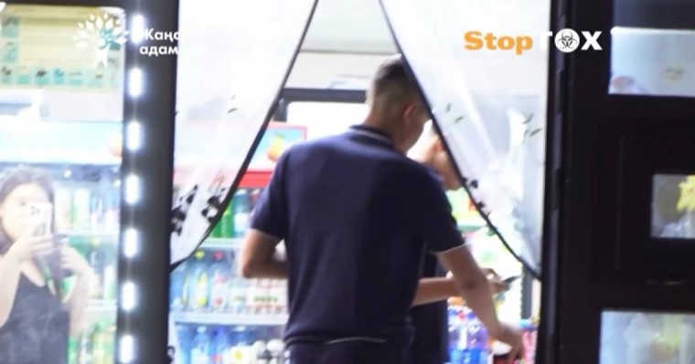 Таразда Жаңа адамдар насыбай сатылатын сауда нүктесін «заманауи жабайылар мұражайына» айналдырды