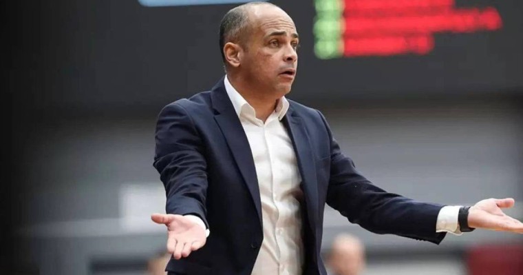 Футзалдан Қазақстан құрамасының бас бапкері қызметінен кетті