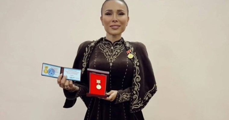 Әнші Луина мәдениет үздігі атағына ие болды