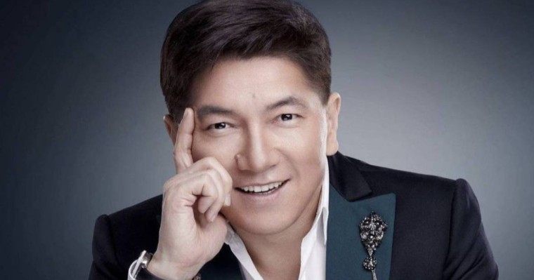 "Кенже қызым": Сәкен Майғазиев тұңғыш рет өзінің қызын көрсетті (ВИДЕО)