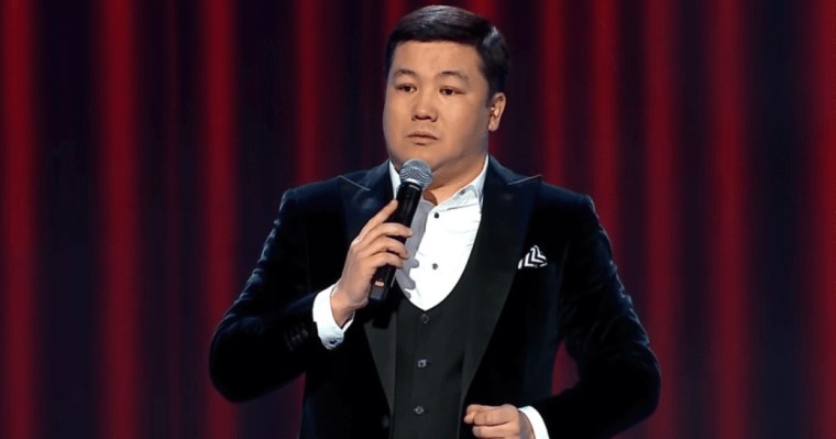 Тұрсынбек әйелін тастап дұрыс істеген - қоғам белсендісі