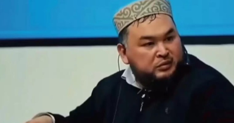 "Педофилдердің болуы – Алланың барына дәлел". Ұстаздың сөзі талқыға түсті