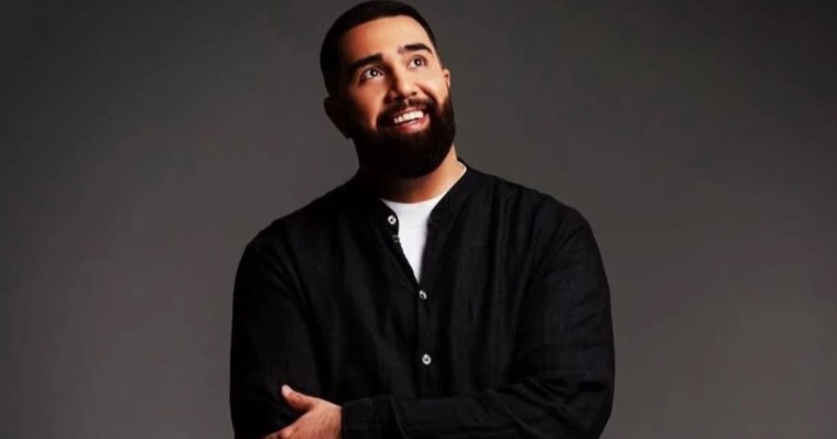 "Сөздері үшін кешірім сұрап, ақталсын": Желіде Jah Khalib-тің Бішкектегі концертіне қатысты дау туды