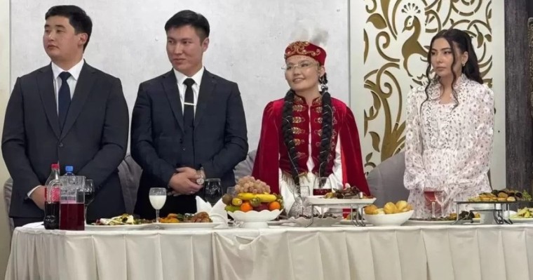 Әлемге танымал бүркітші ару Айшолпан Нұрқайыпқызы тұрмысқа шықты