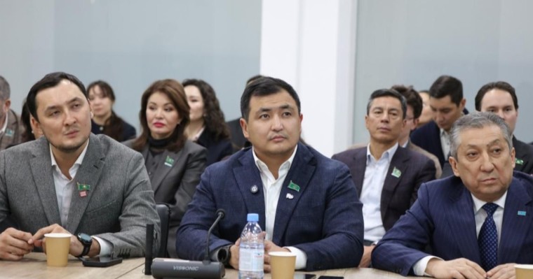 Мәслихат пен Қоғамдық кеңес мүшелері Алматының жаңартылған Бас жоспарының жобасын бірлесіп қарады