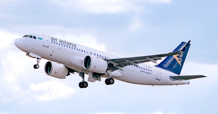 "Апаттық дабыл": Шұғыл! Air Astana-ның Алматыға бағыт алған ұшағынан түтін шықты