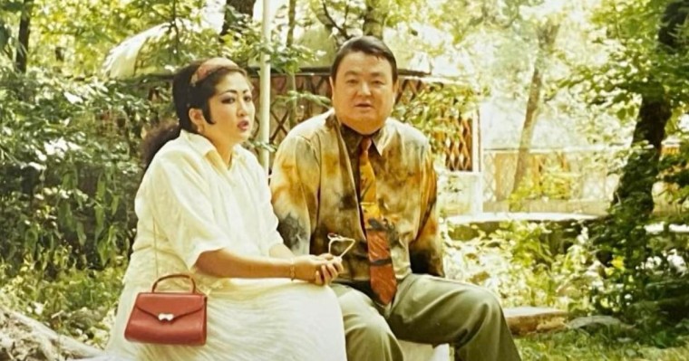 "Маған Халық әртісі берілгенде байым қуанған жоқ": Мақпал Жүнісова елден жасырған құпиясын ашты (ВИДЕО)