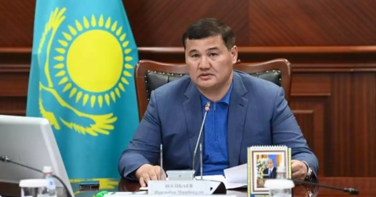 Нұрлыбек Нәлібаев Назарбаевты үлгі тұта ма: әкім сұраққа жауап бермеді