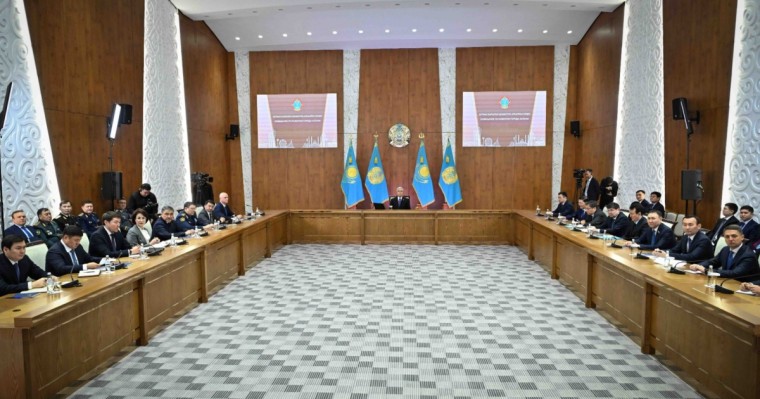 Тоқаев: Астана жасанды интеллектіге негізделген заманауи қала болуы керек