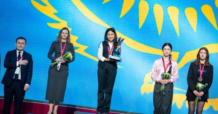 «Үш дүркін» - Бибісара Асаубаева әлем чемпионы атанғаны үшін қанша сыйақы алды?