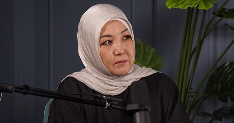 "Ұятсызға теңегендер бар": Күйеуімен ажырасқан Индира Расылхан жазба жариялады