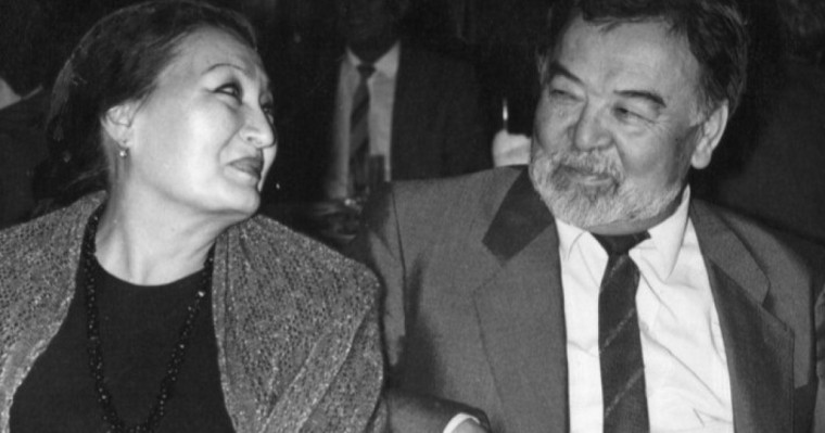 "Менің бизнесім – абыройым": Асанәлі Әшімовтің әлі күнге дейін ел оқымаған жазбасы тарады (ФОТО)