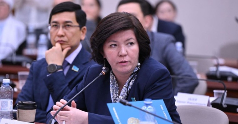 Оқу-ағарту министрі мектеп директорларын 2+2 жүйесімен тағайындауды ұсынды