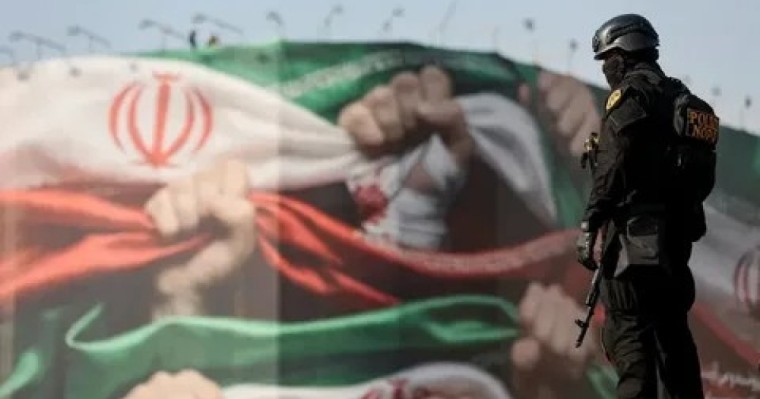 Араб елдері Трампты шабуыл жасамауға және «Иранға мүмкіндік беруге» көндірді