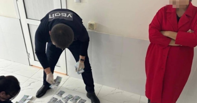 Келес ауданында блогер миллион теңге бопсалады деген күдікке ілінді (ВИДЕО)