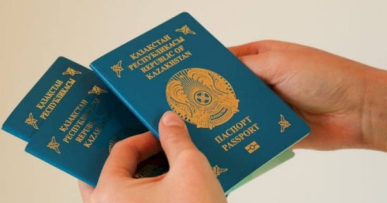 Қазақстан азаматтығына үміткер қазақ тілі мен тарихынан тест тапсырады