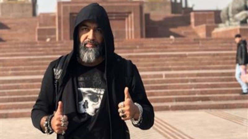 Сақалын қырмаған әншіге лицензия бермей қойған