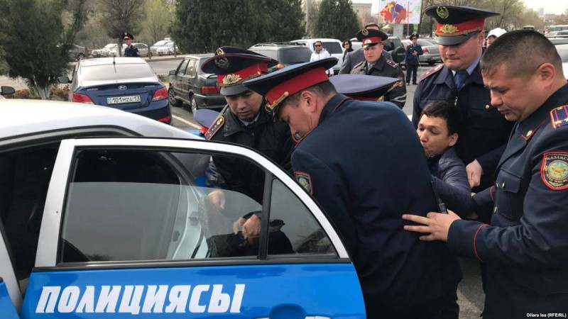 Түркістан соты 22 наурызда ұсталған тұрғынның шағымын қанағаттандырмады