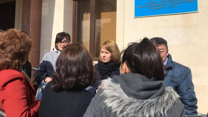 Судья мен прокурордан бас тартқан журналист Глушкованың шағымын сот қанағаттырмады