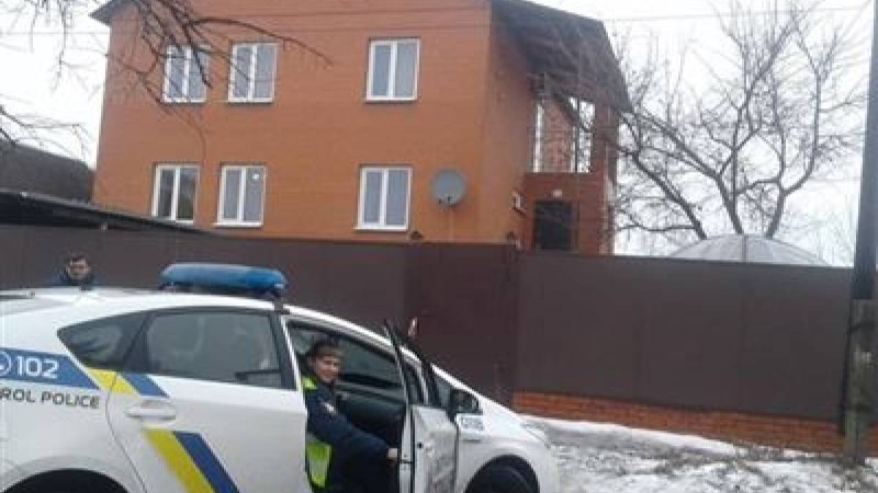 Белгісіз адамдар жеке үйге қарақшылық шабуыл жасады