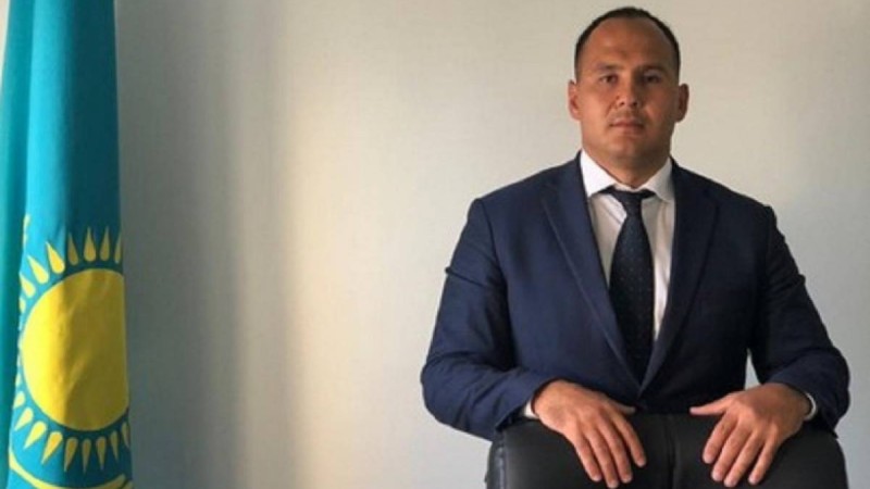 Ақтауда спорт басқармасының басшысы парамен ұсталды