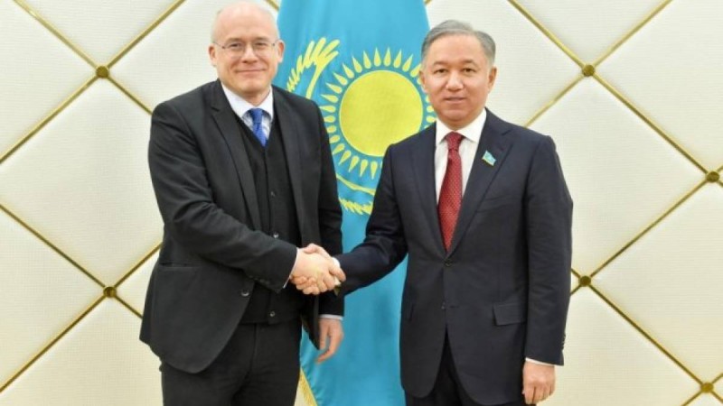 Мәжіліс Төрағасы Нығматулин Аустрия елшісін қабылдады